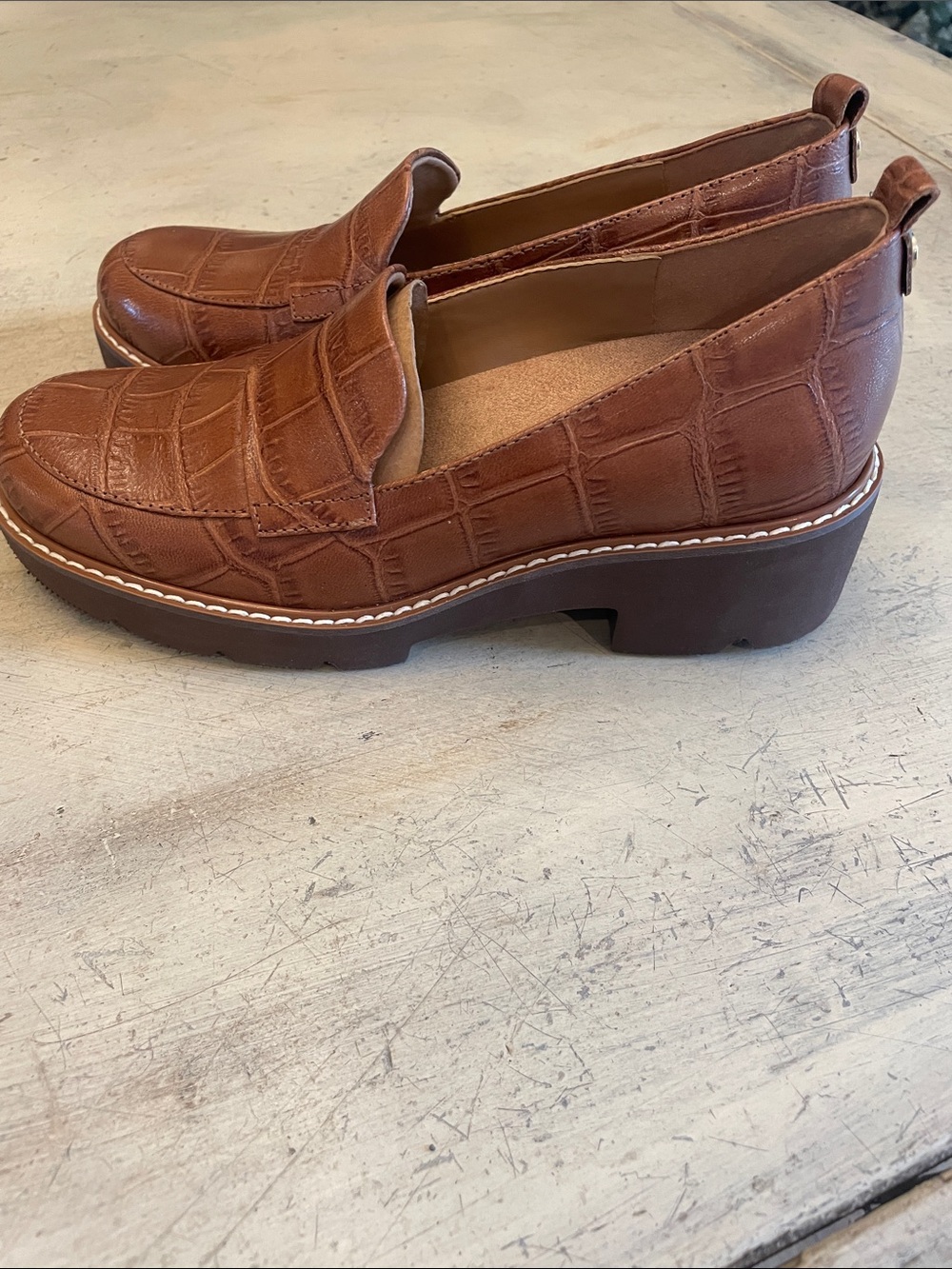 Naturalizer Cognac Croc-Embossed Leather Platform Loafers - Picture 2 of 6